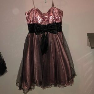 Strapless semi formal dress